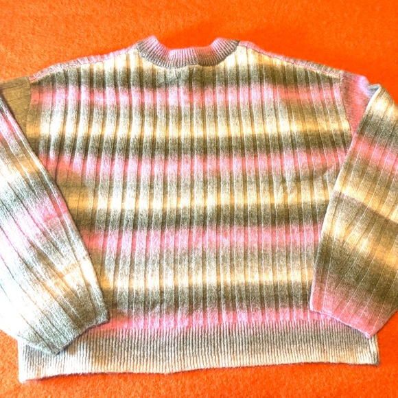 H&M khaki and pink gradient stripes touch of wool ribbed sweater NWOT - Picture 8 of 8
